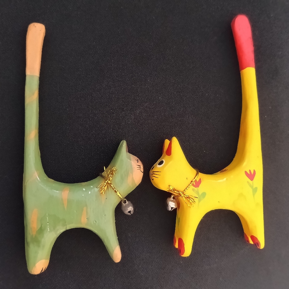 Two Handcrafted Wood Mini Cat Figurines - Green and Yellow - Picture 3 of 17